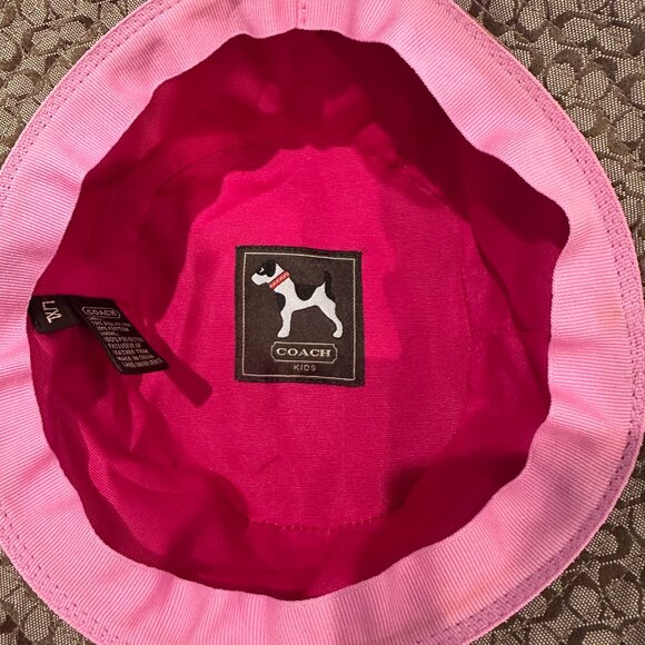 Coach Kids Girls Size Large/Extra Large Mini Signature C Bucket Hat in Khaki - Picture 4 of 5